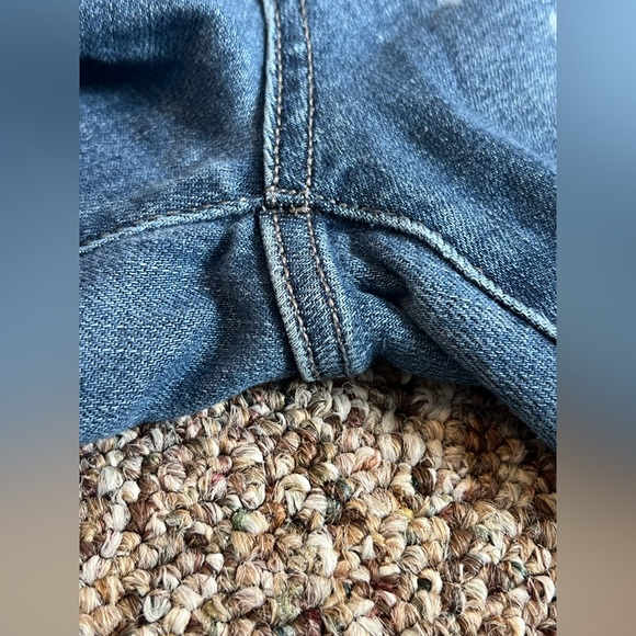 Judy Blue Women’s Boyfriend Fit Distressed Stretch Comfort Jeans Size 13/31 - Picture 6 of 13